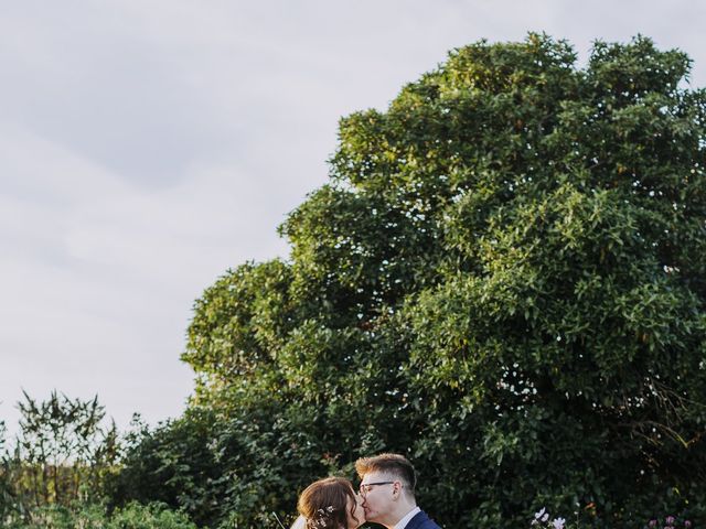 Sean and Lucy&apos;s Wedding in Bridgnorth , Shropshire 37