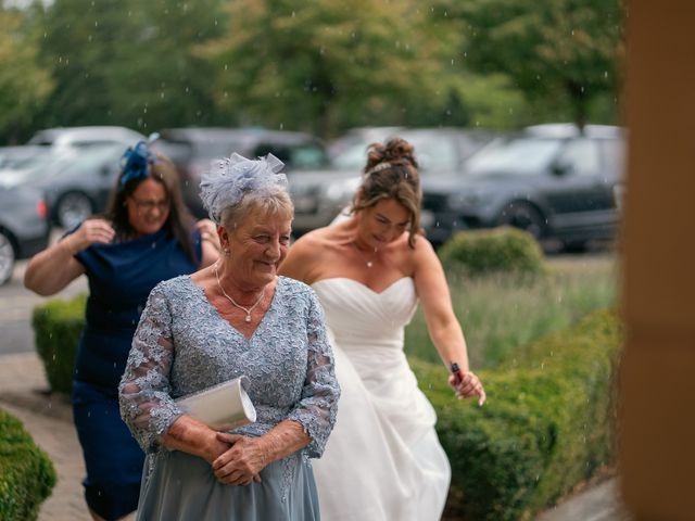 Damon and Jessica's Wedding in Thorpe Park, West Yorkshire 13