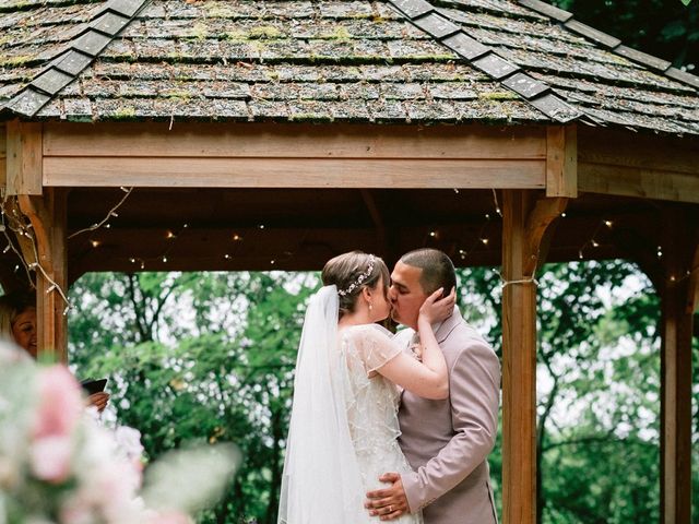 Wayne and Melissa 's Wedding in Daventry, Northamptonshire 5