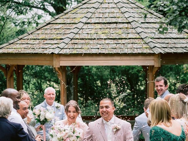 Wayne and Melissa 's Wedding in Daventry, Northamptonshire 6