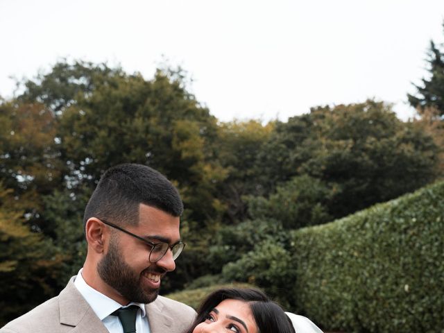 Vinay and Kejal's Wedding in Kelmarsh Hall, Northamptonshire 3