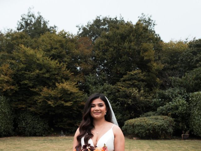 Vinay and Kejal's Wedding in Kelmarsh Hall, Northamptonshire 4