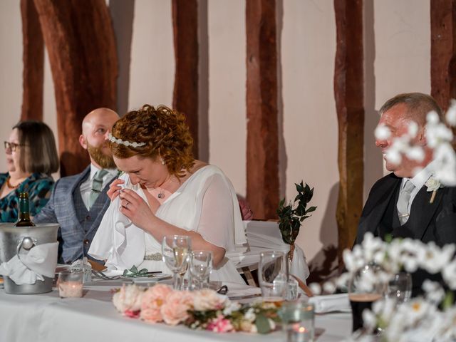 Gareth and Leanne&apos;s Wedding in Aylesbury, Buckinghamshire 42