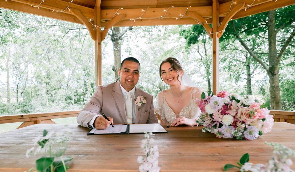 Wayne and Melissa 's Wedding in Daventry, Northamptonshire