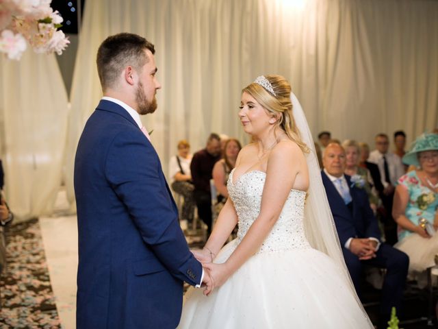 Morgan and Daisy's Wedding in Ipswich, Suffolk 21