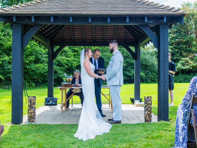 Todd and Beth's Wedding in Tonbridge, Kent 14