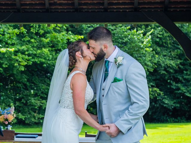 Todd and Beth's Wedding in Tonbridge, Kent 20