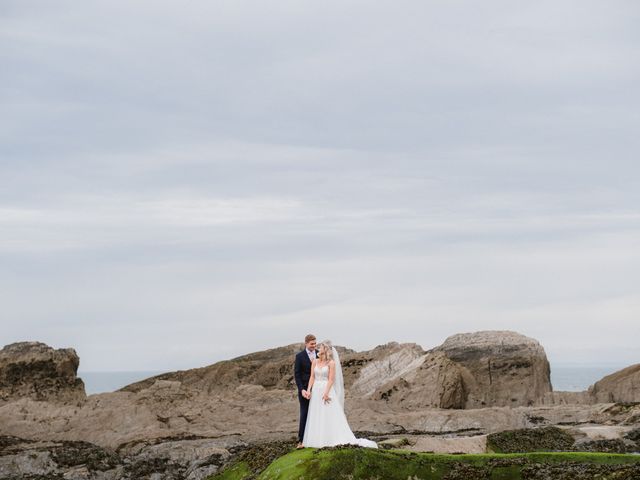 Peter and Grace&apos;s Wedding in Ilfracombe, Devon 12