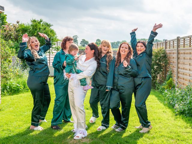 Taegan and Louise's Wedding in Burton upon Trent, Staffordshire 4