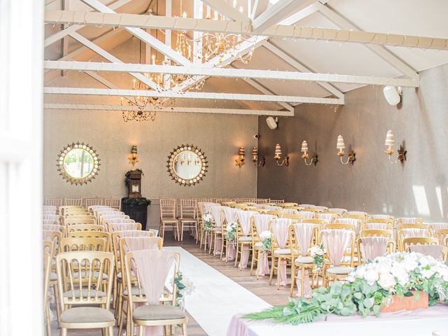 Emma and Ash&apos;s Wedding in Nottingham, Nottinghamshire 7