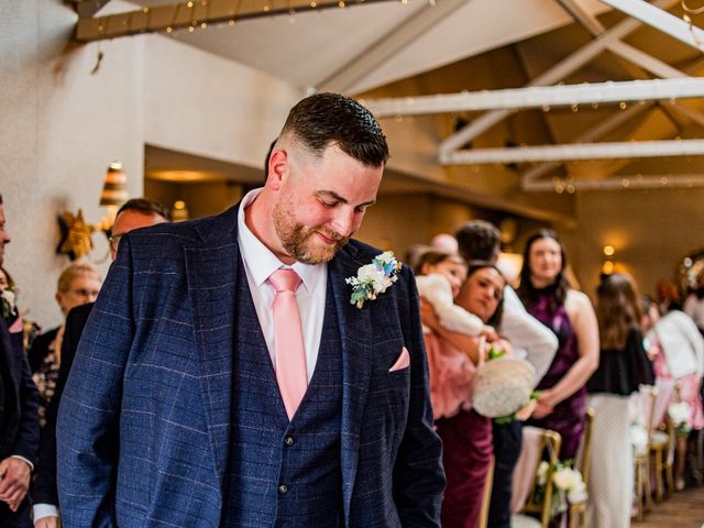 Emma and Ash&apos;s Wedding in Nottingham, Nottinghamshire 22