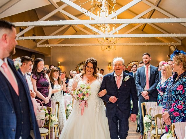 Emma and Ash&apos;s Wedding in Nottingham, Nottinghamshire 29
