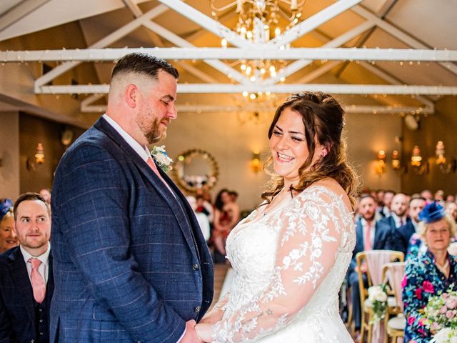 Emma and Ash&apos;s Wedding in Nottingham, Nottinghamshire 33