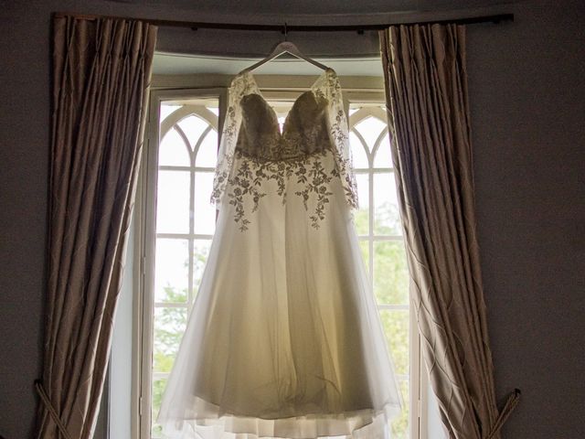 Emma and Ash&apos;s Wedding in Nottingham, Nottinghamshire 39