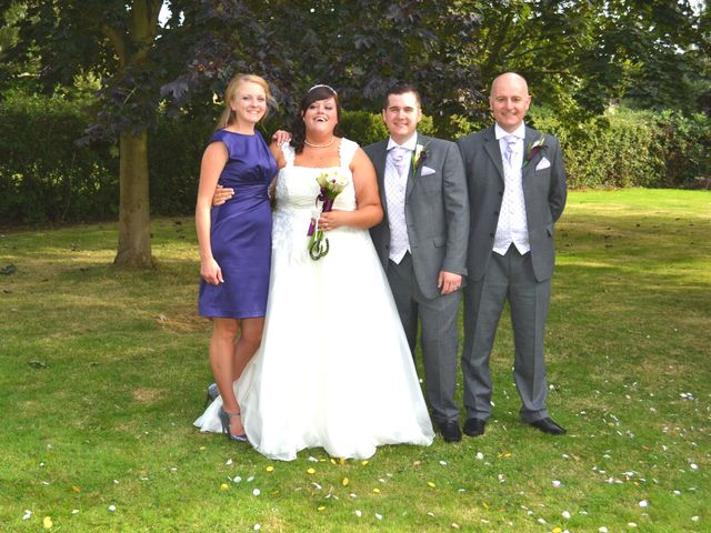 Sean and Ellis&apos;s Wedding in Welwyn Garden City, Hertfordshire 16