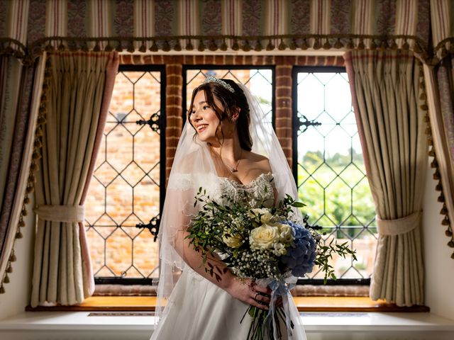 Ben and Bethany&apos;s Wedding in Ely, Cambridgeshire 15