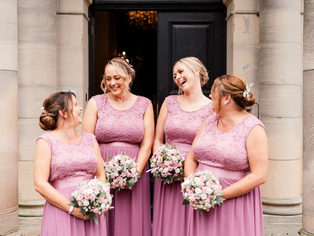Daniel and Vikki&apos;s Wedding in Rugby, Warwickshire 8