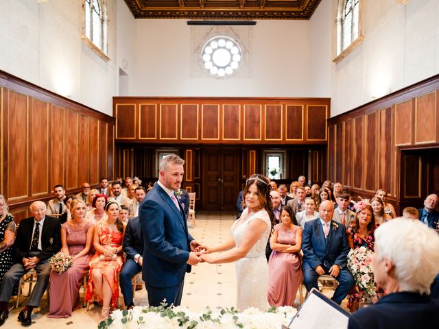 Daniel and Vikki&apos;s Wedding in Rugby, Warwickshire 11