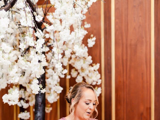Daniel and Vikki&apos;s Wedding in Rugby, Warwickshire 14