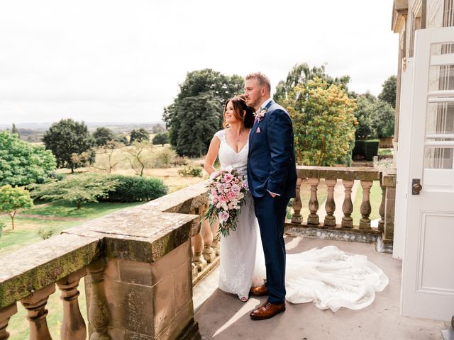 Daniel and Vikki&apos;s Wedding in Rugby, Warwickshire 21