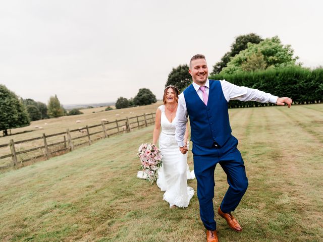 Daniel and Vikki&apos;s Wedding in Rugby, Warwickshire 39