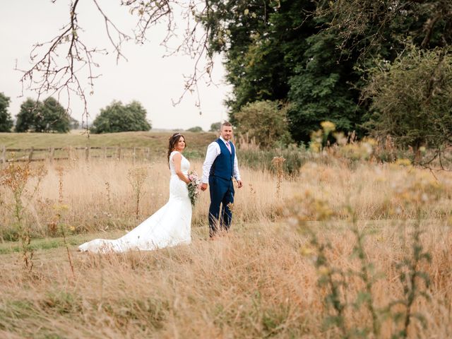 Daniel and Vikki&apos;s Wedding in Rugby, Warwickshire 41
