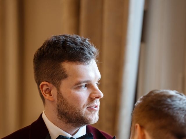 Decland and Lauren's Wedding in Gloucester, Gloucestershire 3
