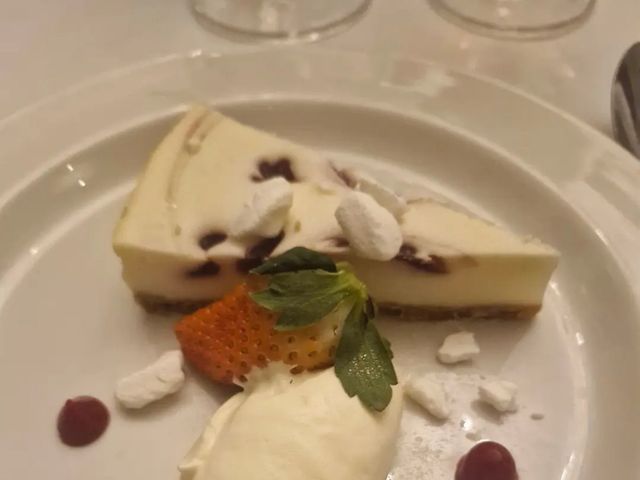 Andrew and Corrina 's Wedding in Chesterfield, Derbyshire 6