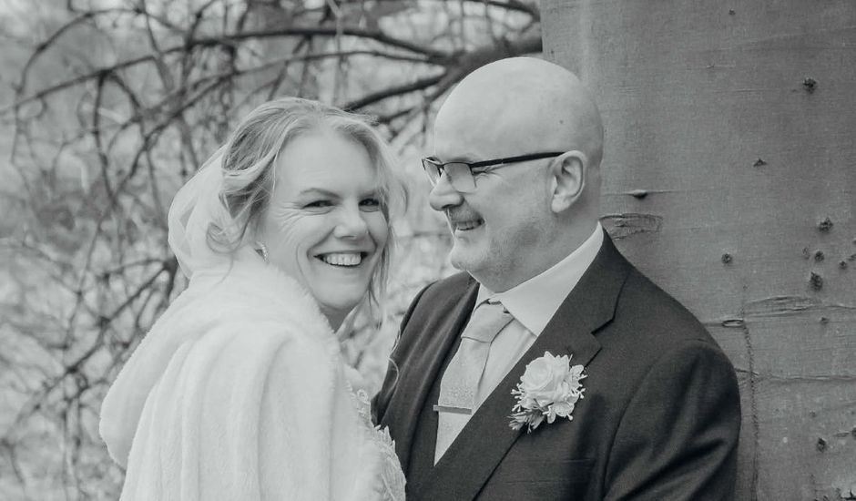 Andrew and Corrina 's Wedding in Chesterfield, Derbyshire