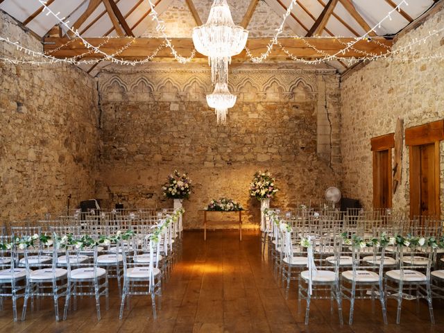 Stuart and Caroline's Wedding in Thame, Oxfordshire 16