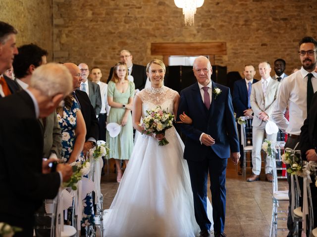 Stuart and Caroline's Wedding in Thame, Oxfordshire 24