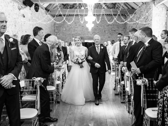 Stuart and Caroline's Wedding in Thame, Oxfordshire 25
