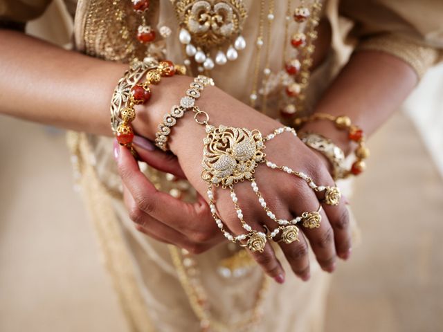 Asher and Aarathi's Wedding in Royston, Hertfordshire 13