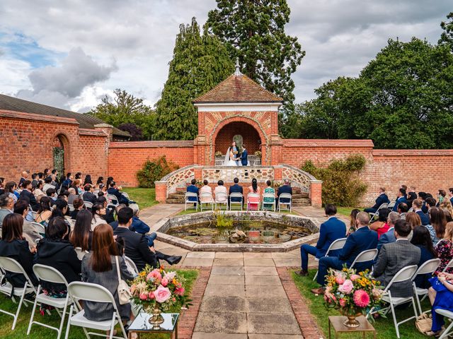 James and Jess&apos;s Wedding in Frensham , Surrey 36