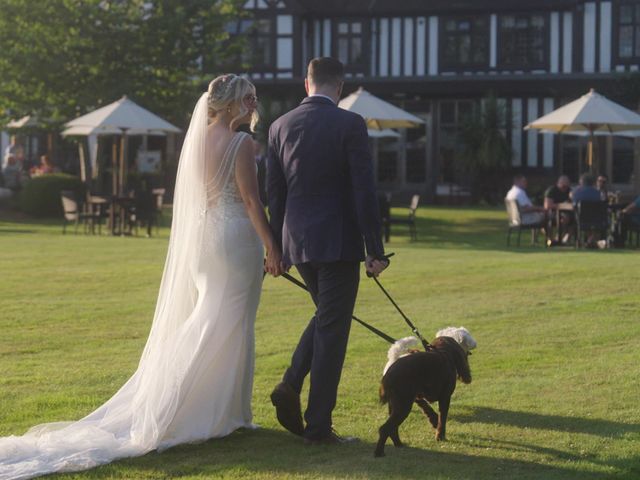 James and Hannah&apos;s Wedding in Kidderminster, Worcestershire 5