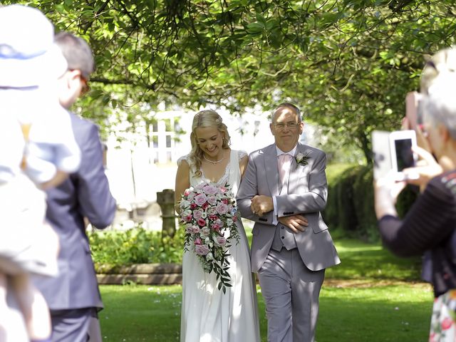 Helen and Simon&apos;s Wedding in Tadcaster, North Yorkshire 6