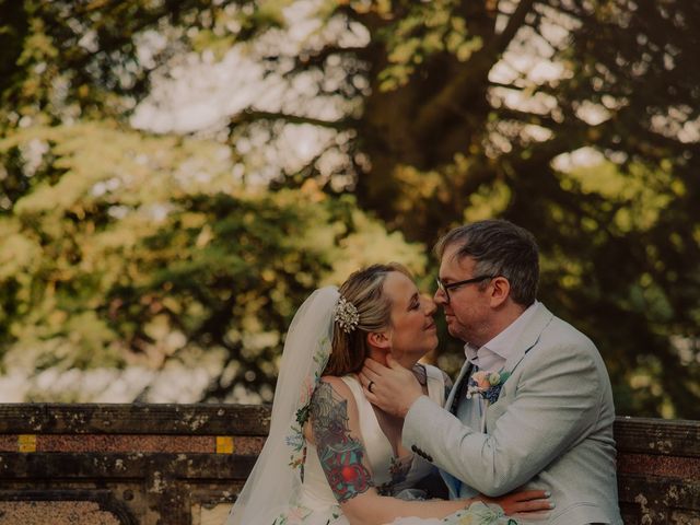 Adam and Claire's Wedding in Nr Worksop, Nottinghamshire 27