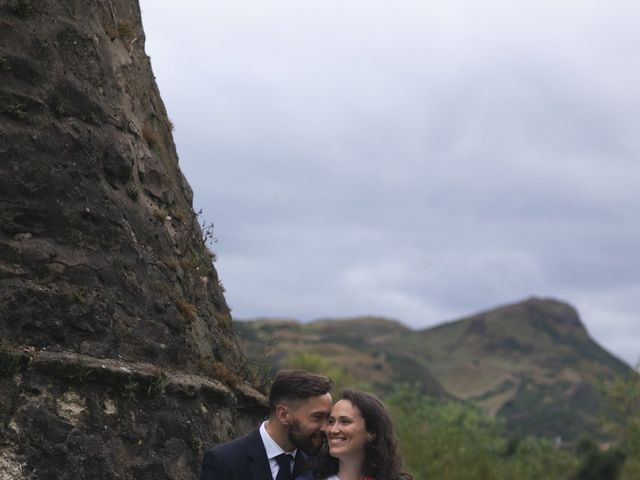 Karolis and Laura's Wedding in Edinburgh, Lothian &amp; Borders 31
