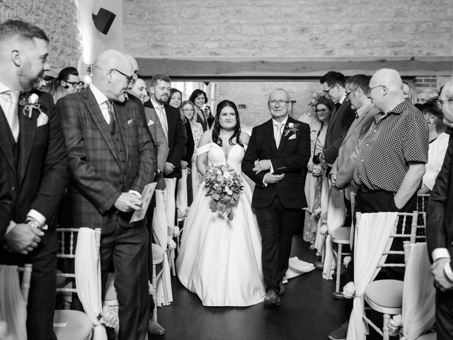 Matthew and Jess's Wedding in Buckingham, Buckinghamshire 6