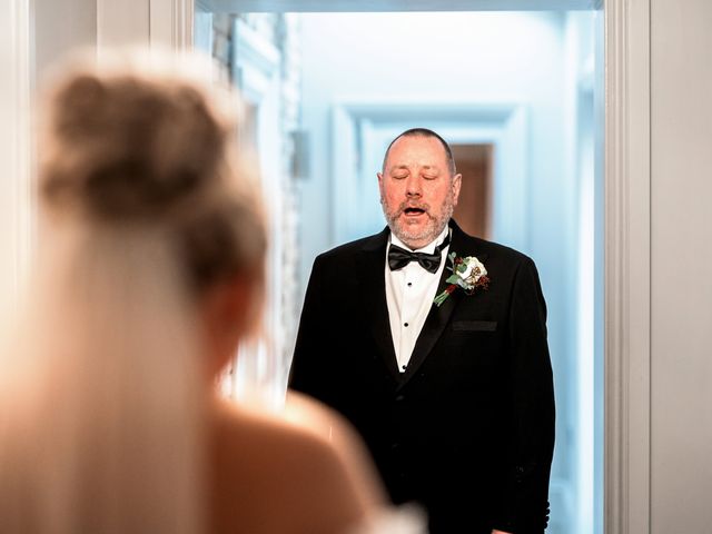 Adam and Antonia&apos;s Wedding in Kingston Upon Hull, East Riding of Yorkshire 44