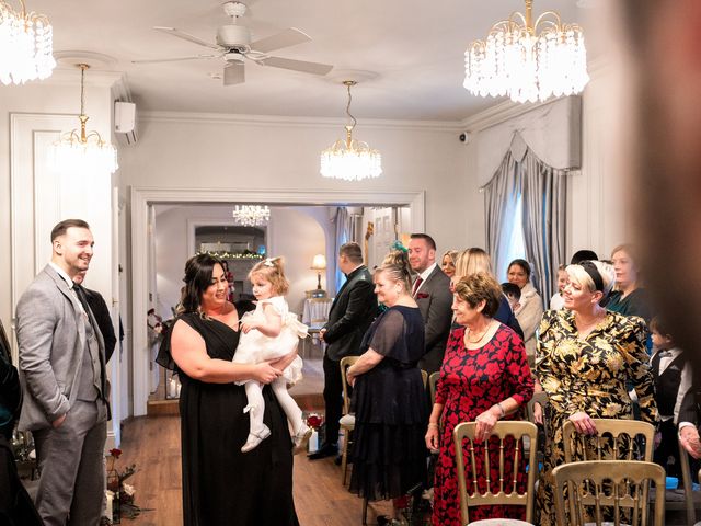 Adam and Antonia&apos;s Wedding in Kingston Upon Hull, East Riding of Yorkshire 71