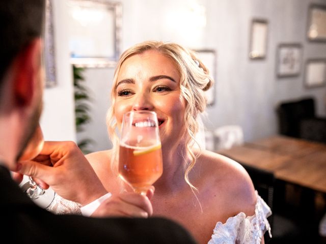 Adam and Antonia&apos;s Wedding in Kingston Upon Hull, East Riding of Yorkshire 98