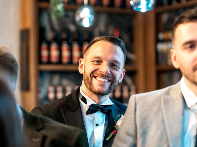 Adam and Antonia&apos;s Wedding in Kingston Upon Hull, East Riding of Yorkshire 101