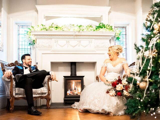 Adam and Antonia&apos;s Wedding in Kingston Upon Hull, East Riding of Yorkshire 117