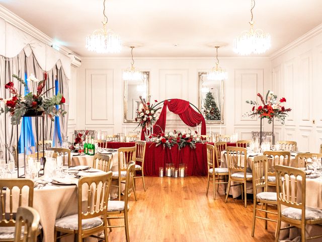 Adam and Antonia&apos;s Wedding in Kingston Upon Hull, East Riding of Yorkshire 124