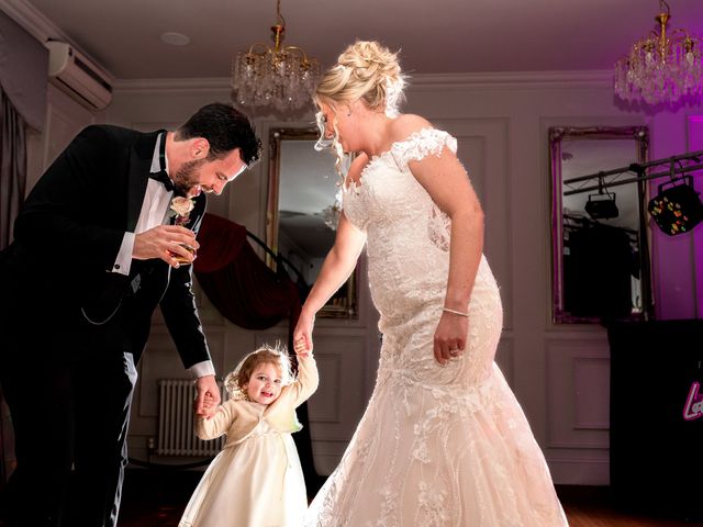 Adam and Antonia&apos;s Wedding in Kingston Upon Hull, East Riding of Yorkshire 158