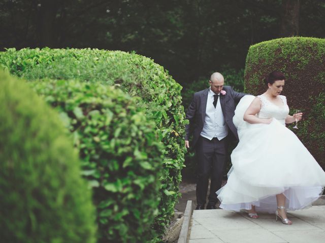 Zoe and Michael&apos;s Wedding in Westhoughton, Lancashire 35
