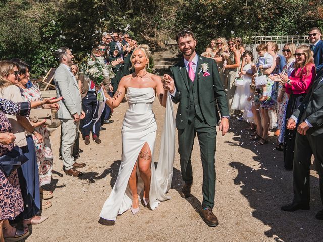 Ben and Daisy's Wedding in Brighton, East Sussex 11