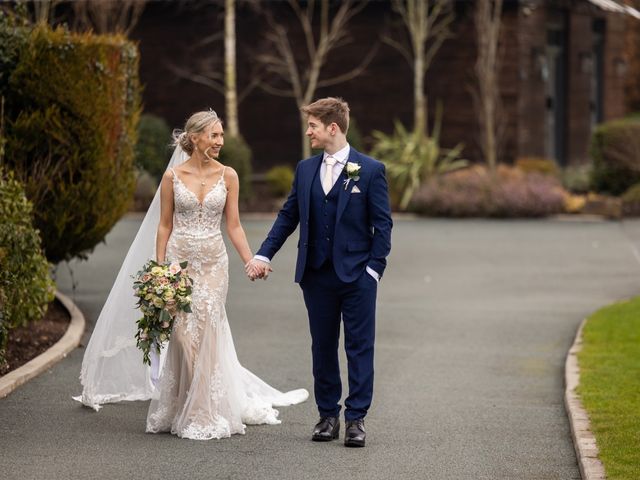 James and Hannah's Wedding in Knutsford, Cheshire 4