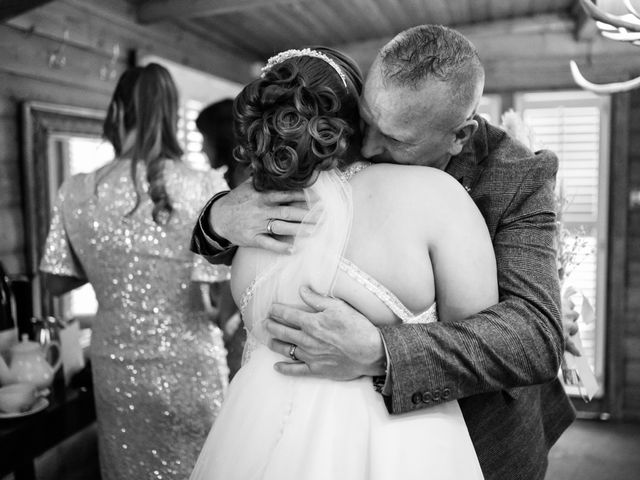 Jonny and Kiera's Wedding in Stadhampton, Oxfordshire 8